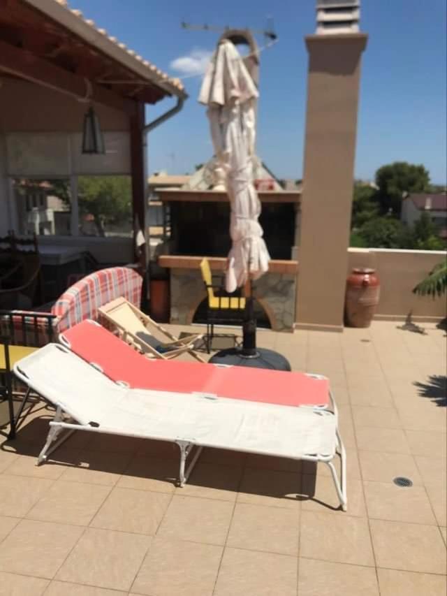 1 Bedroom Apartment Close To The Sea Artemida  Bagian luar foto